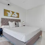 Casa Zsolt - Playa شقة توريمولينوس